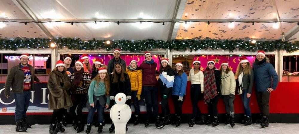 Groups at Windsor On Ice